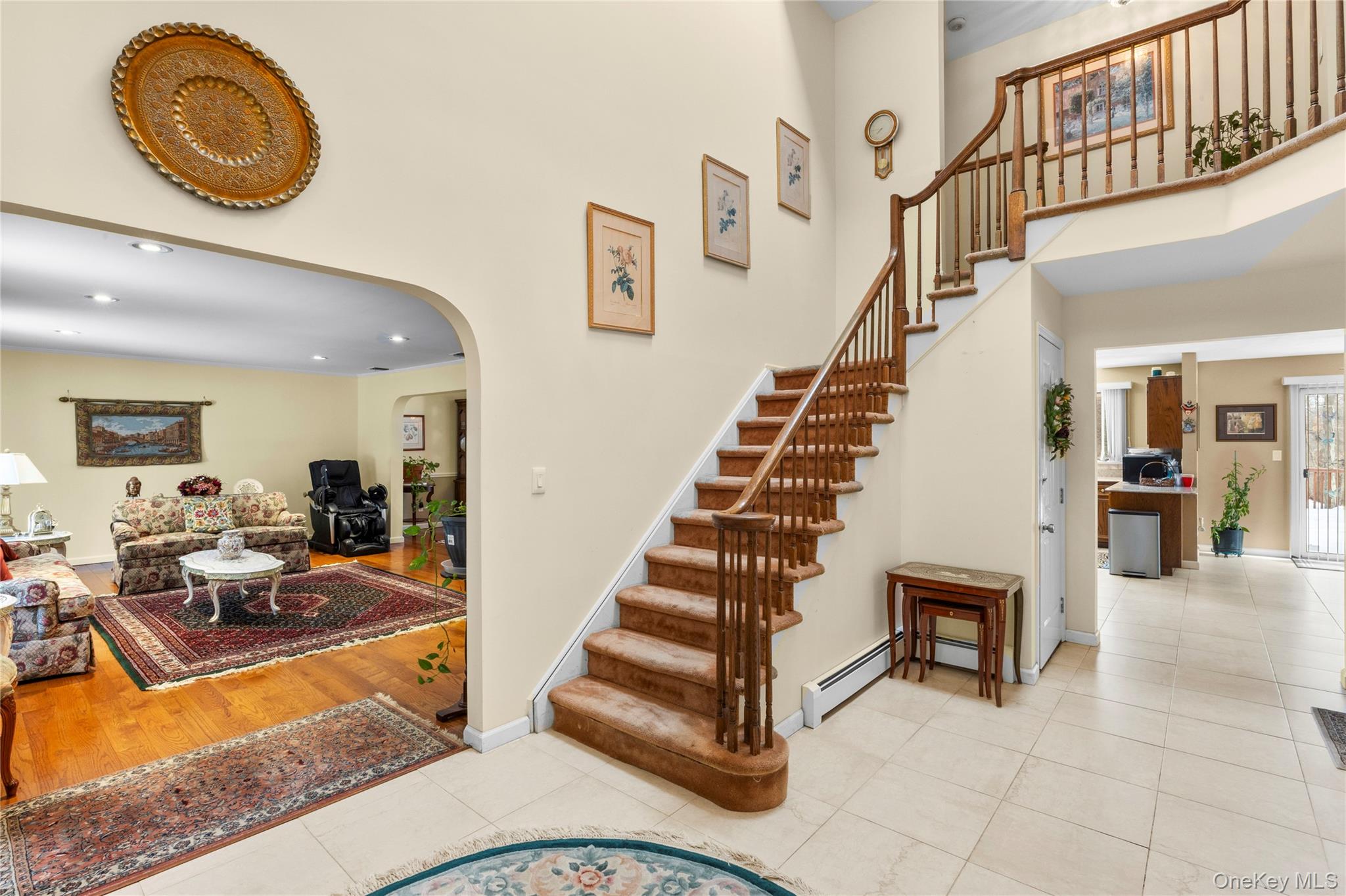 144 Landing Meadow Road Smithtown, NY 11787 - Photo 3 of 45