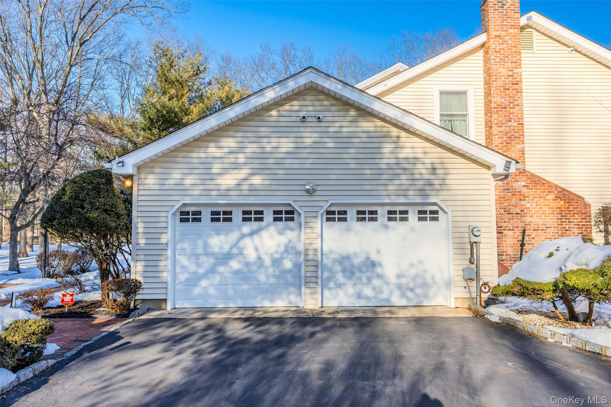 144 Landing Meadow Road Smithtown, NY 11787 - Photo 41 of 45