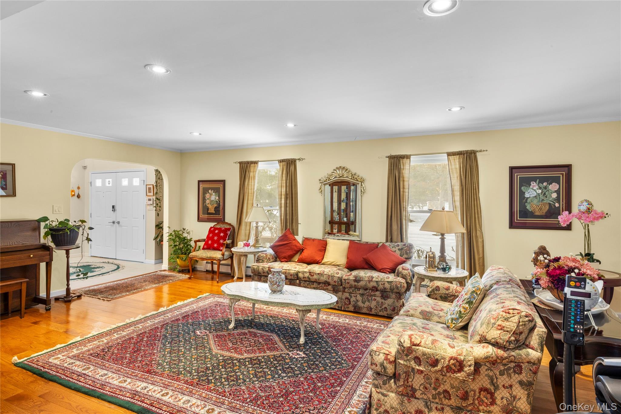 144 Landing Meadow Road Smithtown, NY 11787 - Photo 5 of 45