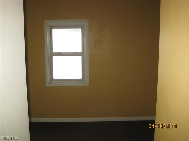2129 South Arlington Road Akron, OH 44306 - Photo 4 of 8