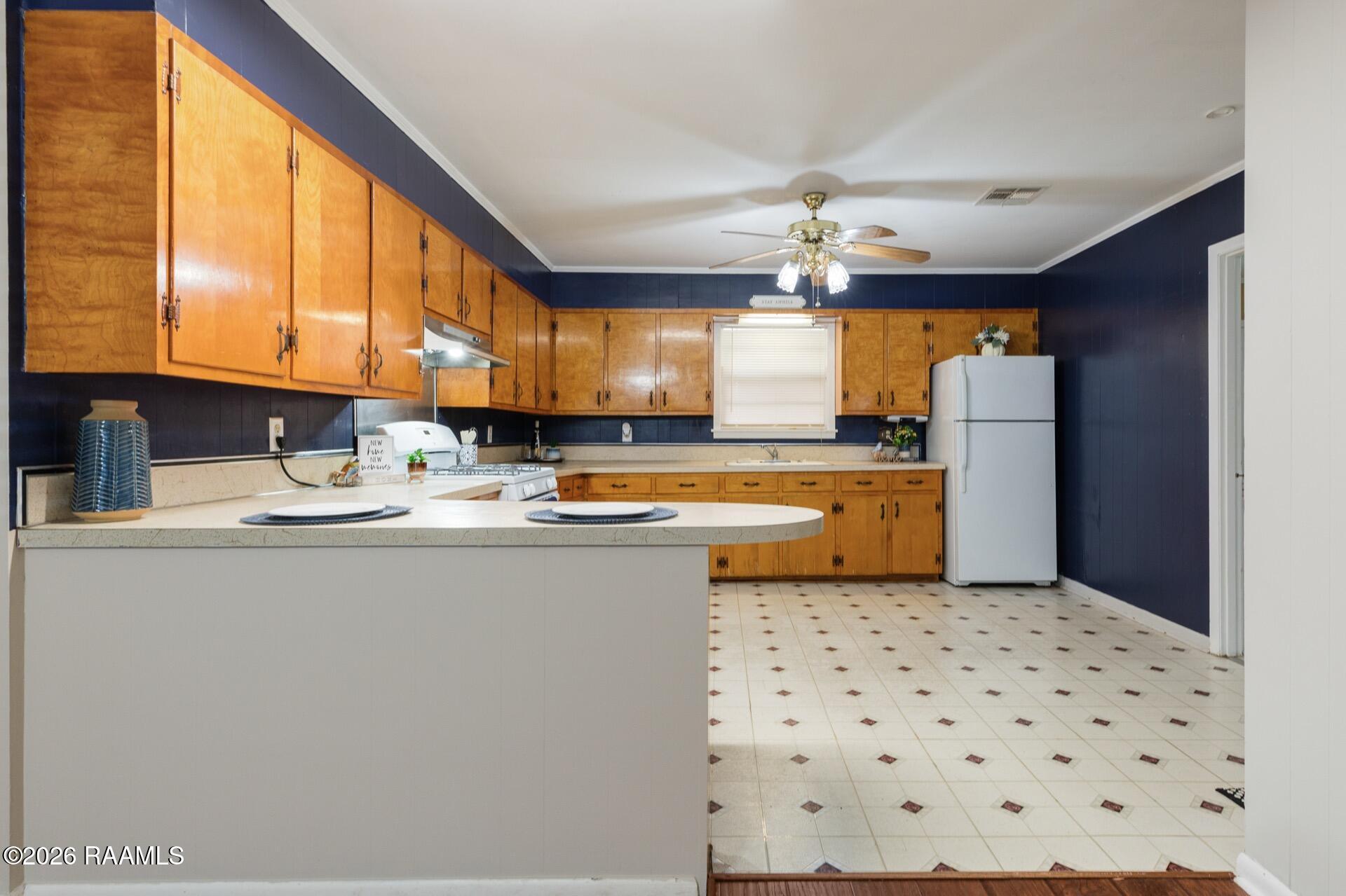 202 Rena Drive Lafayette, LA 70503 - Photo 5 of 15 202 Rena Dr Lafayette-5