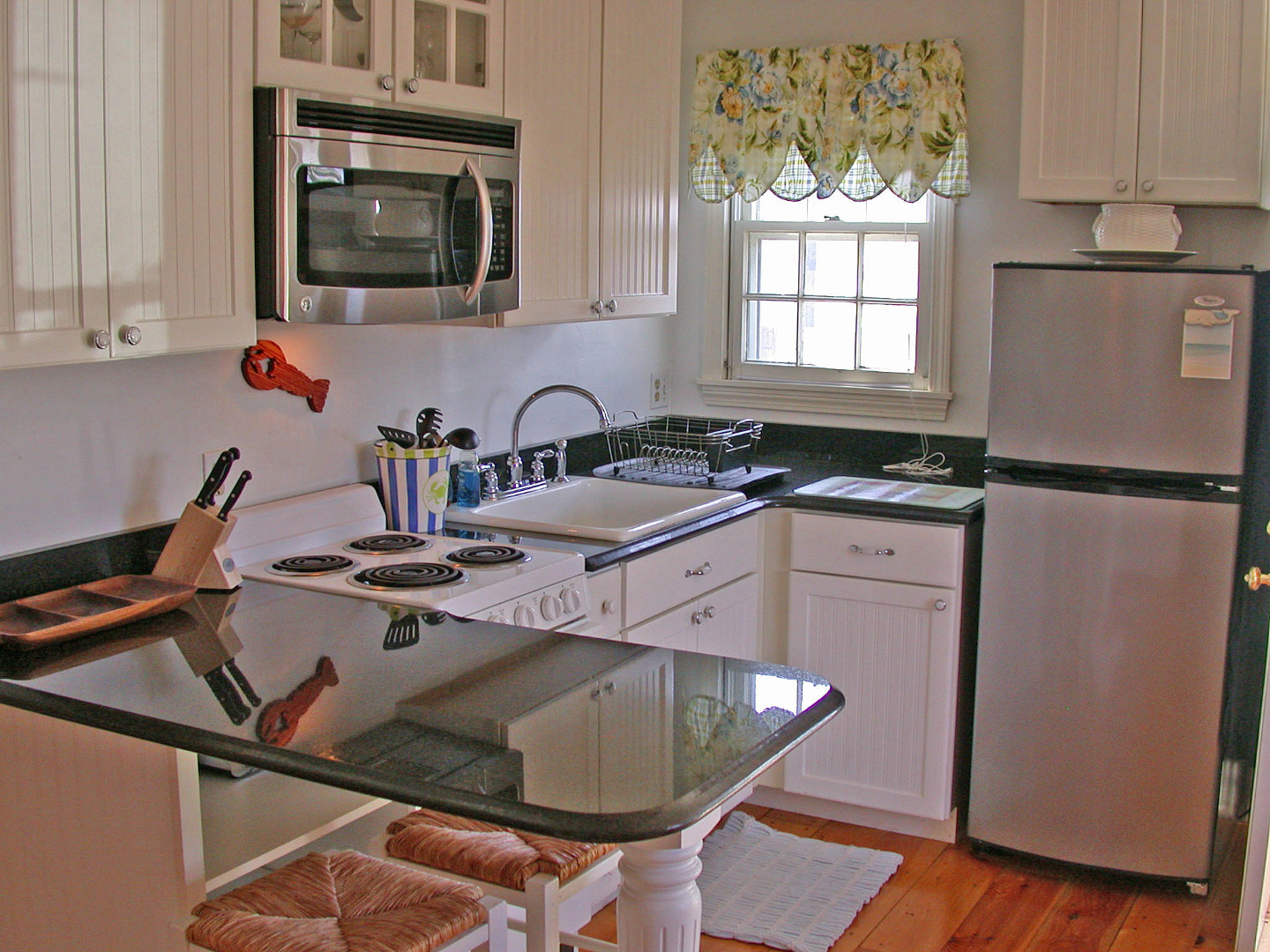 133 Old South Road, Unit 5 Nantucket, MA 02554 - Photo 11 of 18 Gallery Image 11