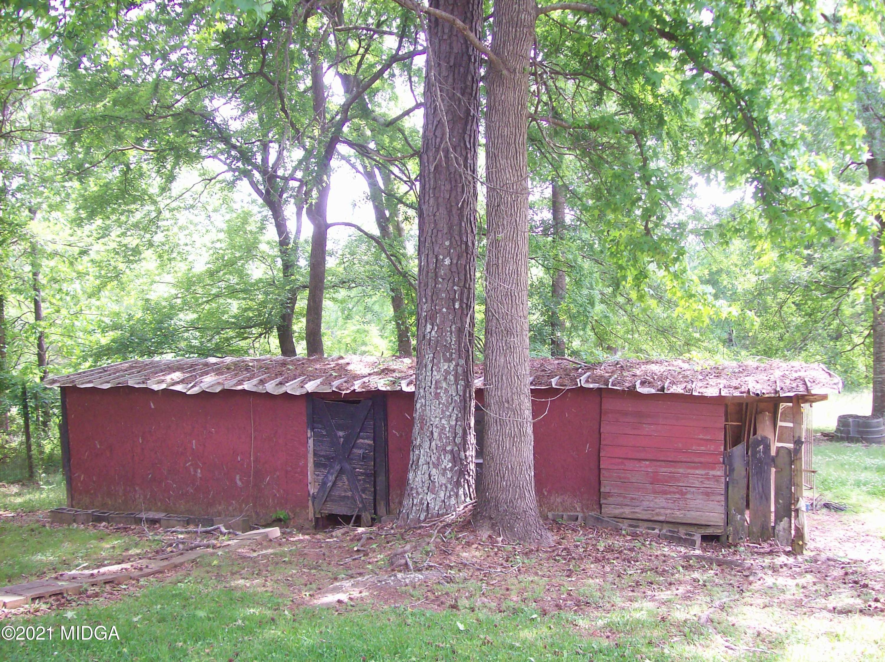 619 Comer Road Gray, GA 31032 - Photo 11 of 24 102_0010