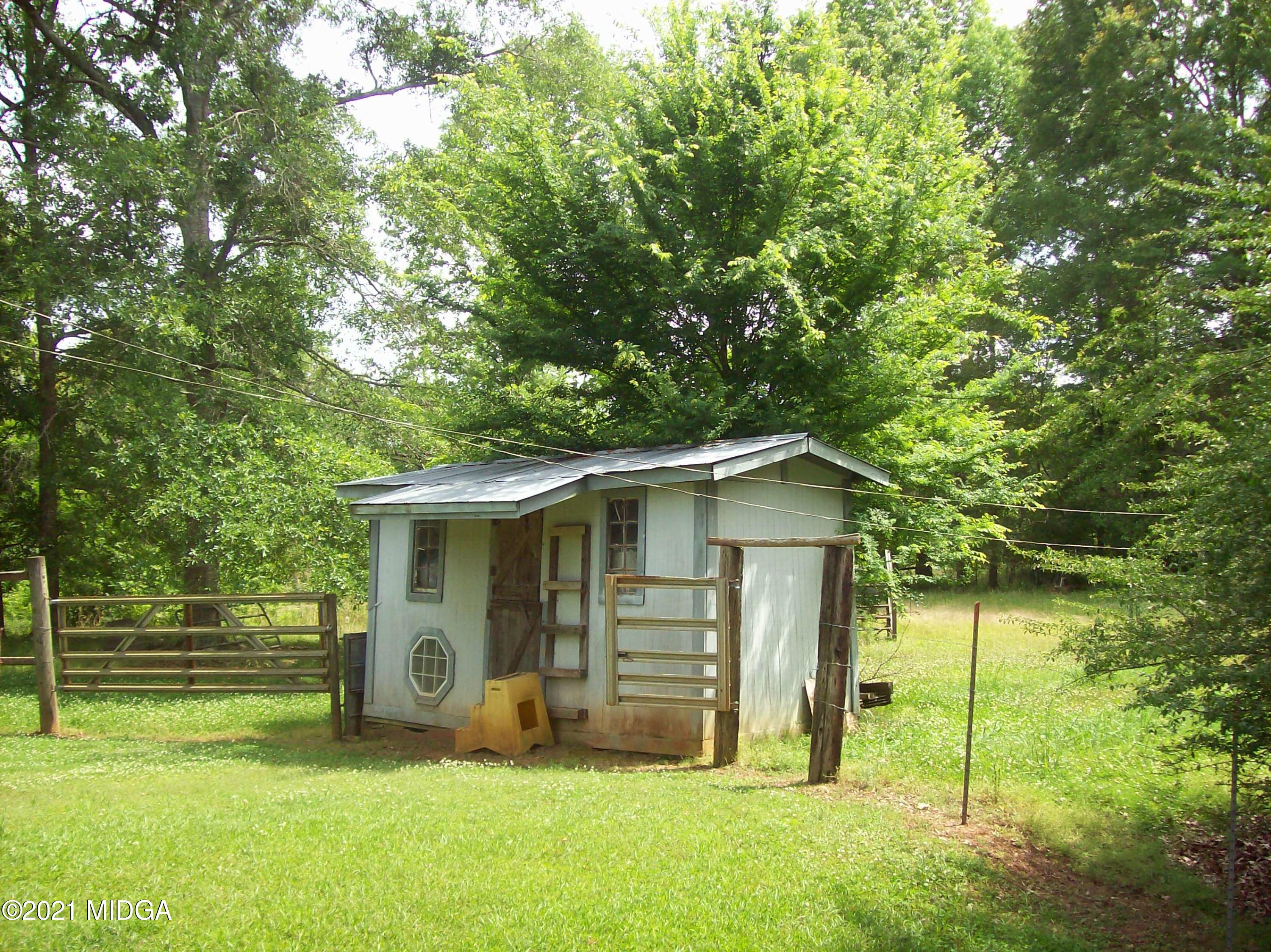 619 Comer Road Gray, GA 31032 - Photo 20 of 24 102_0022