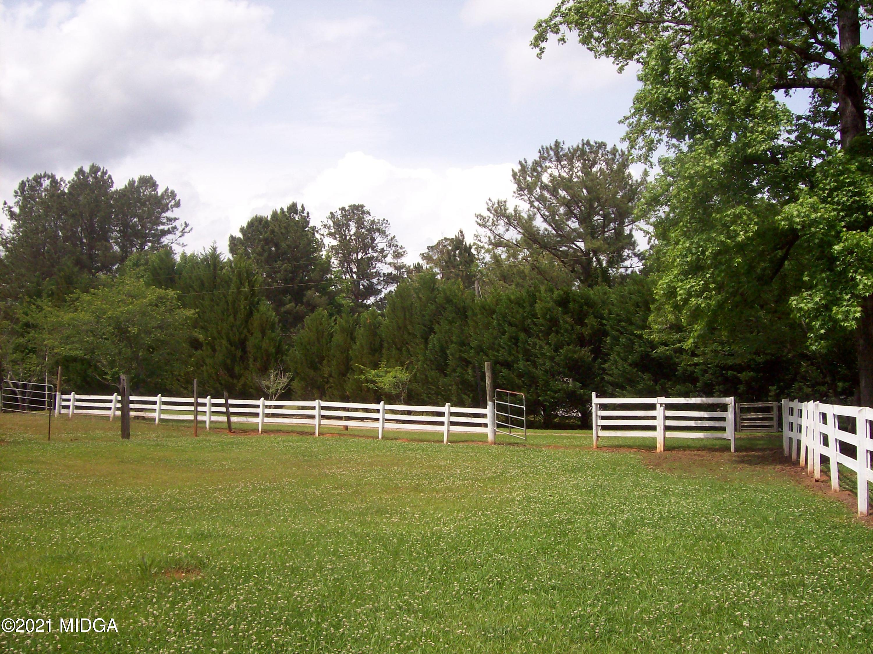 619 Comer Road Gray, GA 31032 - Photo 22 of 24 102_0024