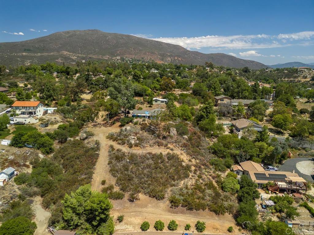 688 Starbright Lane Alpine, CA 91901 - Photo 10 of 19