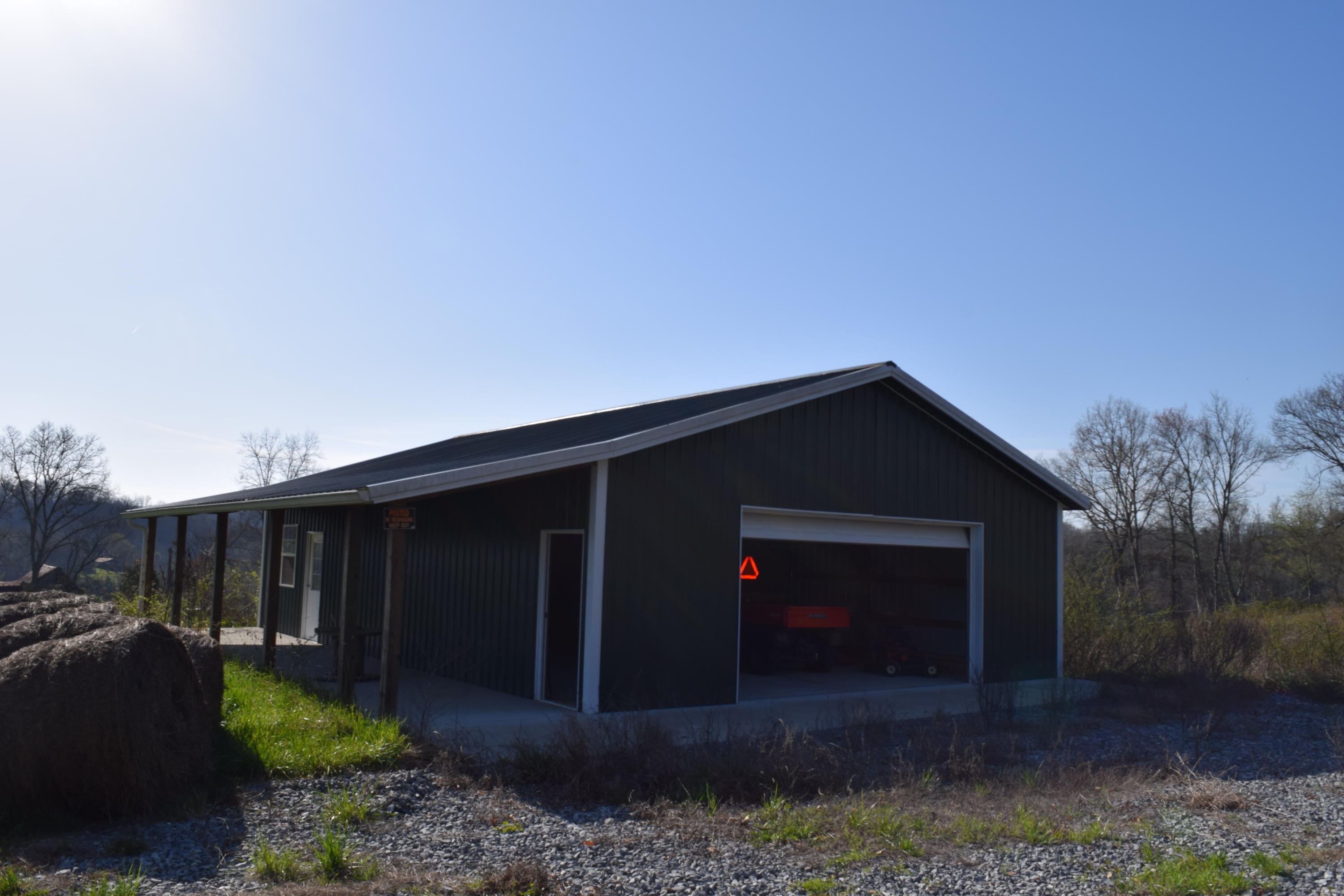 160 Keisling Road Newport, TN 37821 - Photo 3 of 13 160 Keisling Rd Bybee TN 37713 (3)