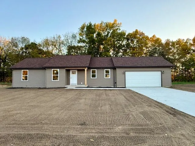 $327,900 | 3212 Signal Point Drive, Allegan, MI 49010