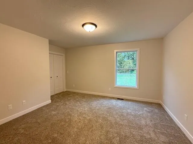 $327,900 | 3212 Signal Point Drive, Allegan, MI 49010