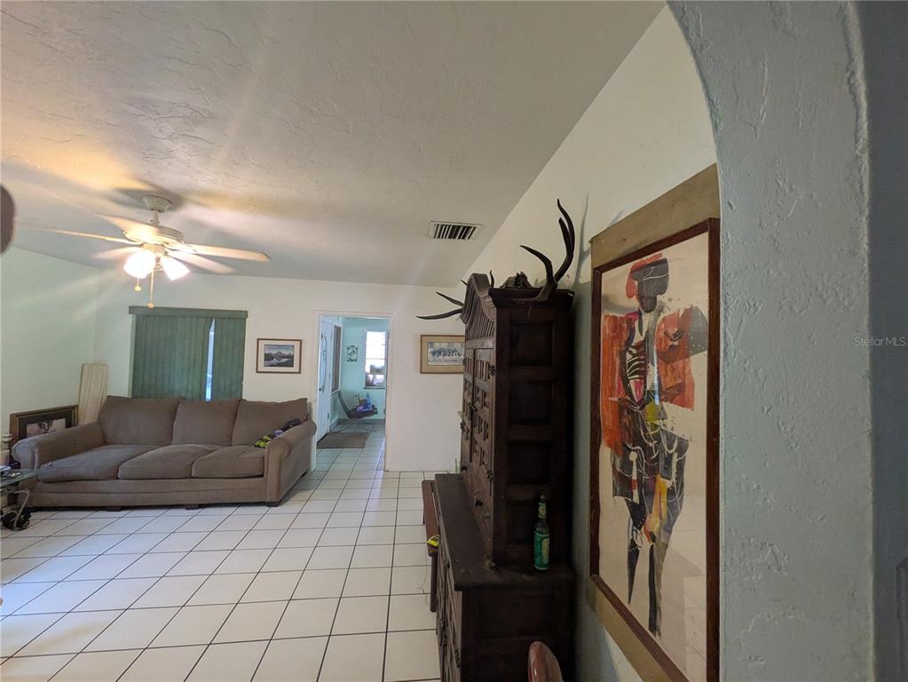 2007 East Rampart Street Tampa, FL 33604 - Photo 7 of 27