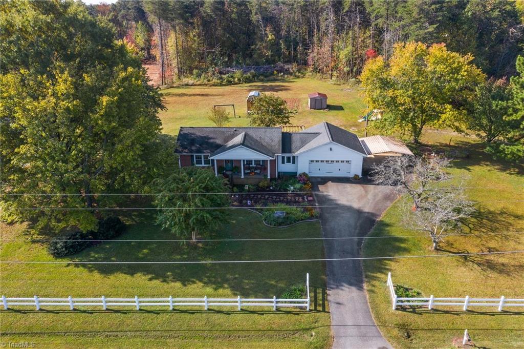 1420 Boone Road Burlington, NC 27217 - Photo 35 of 38 Gallery Image 35
