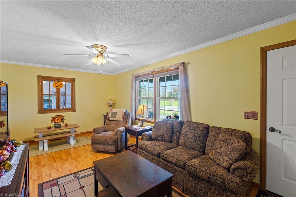 1420 Boone Road Burlington, NC 27217 - Photo 8 of 38 Gallery Image 8