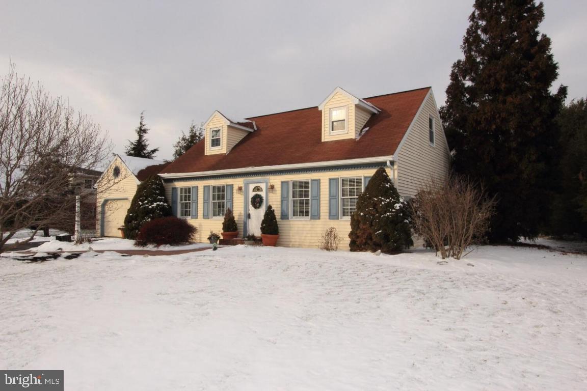 119 Ashley Drive Lititz, PA 17543 - Photo 1 of 33