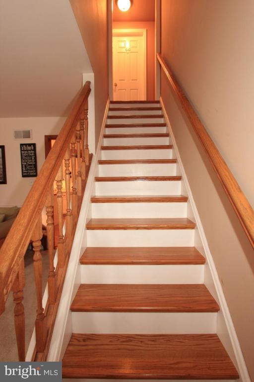 119 Ashley Drive Lititz, PA 17543 - Photo 23 of 33