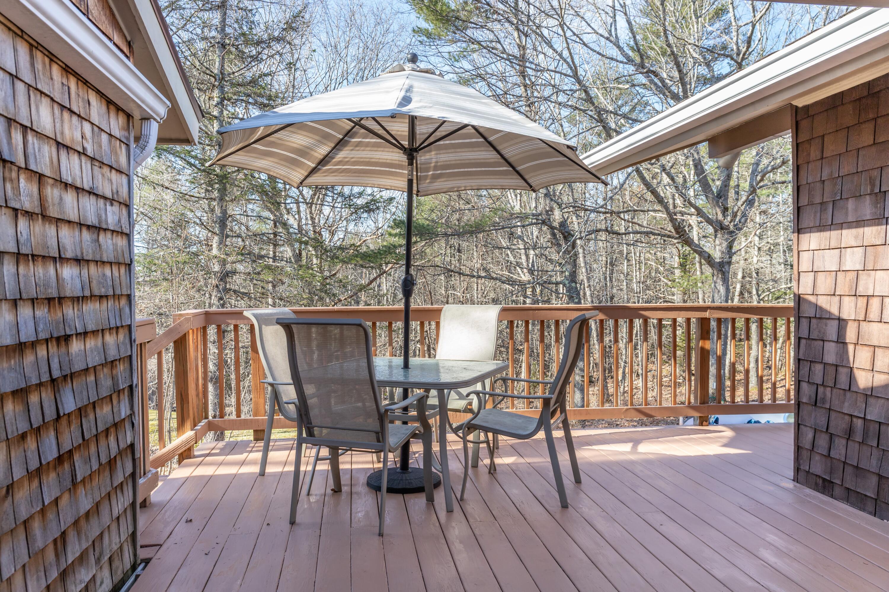 1600 River Road Bucksport, ME 04416 - Photo 5 of 47 1600 River Road Exteriors
