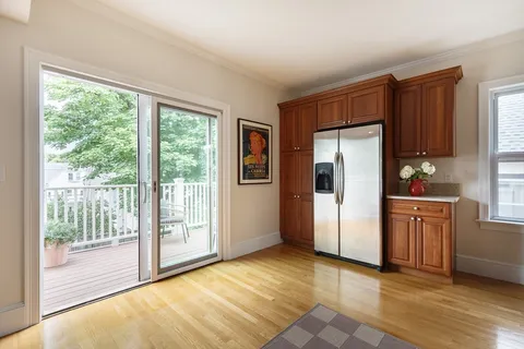 $1,250,000 | 75 Electric Avenue, Unit 2, Somerville, MA 02144