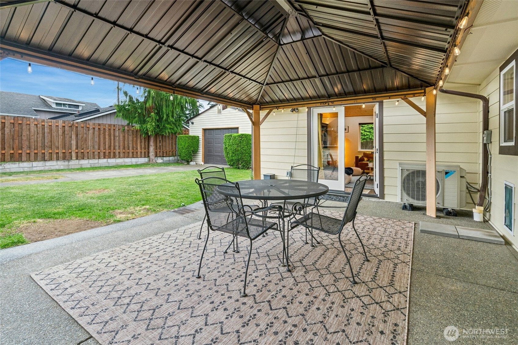 237 South 186th Street Burien, WA 98148 - Photo 33 of 39