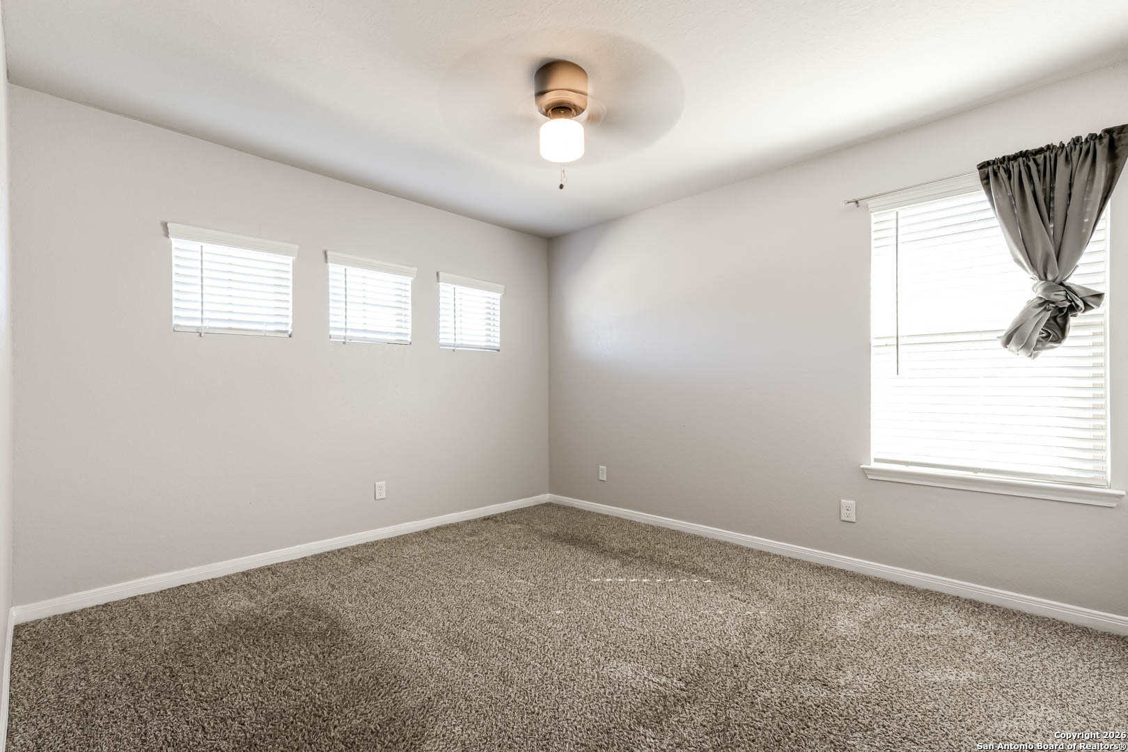 8908 Arundal Garden Converse, TX 78109 - Photo 30 of 32