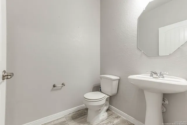 $345,000 | 8908 Arundal Garden, Converse, TX 78109