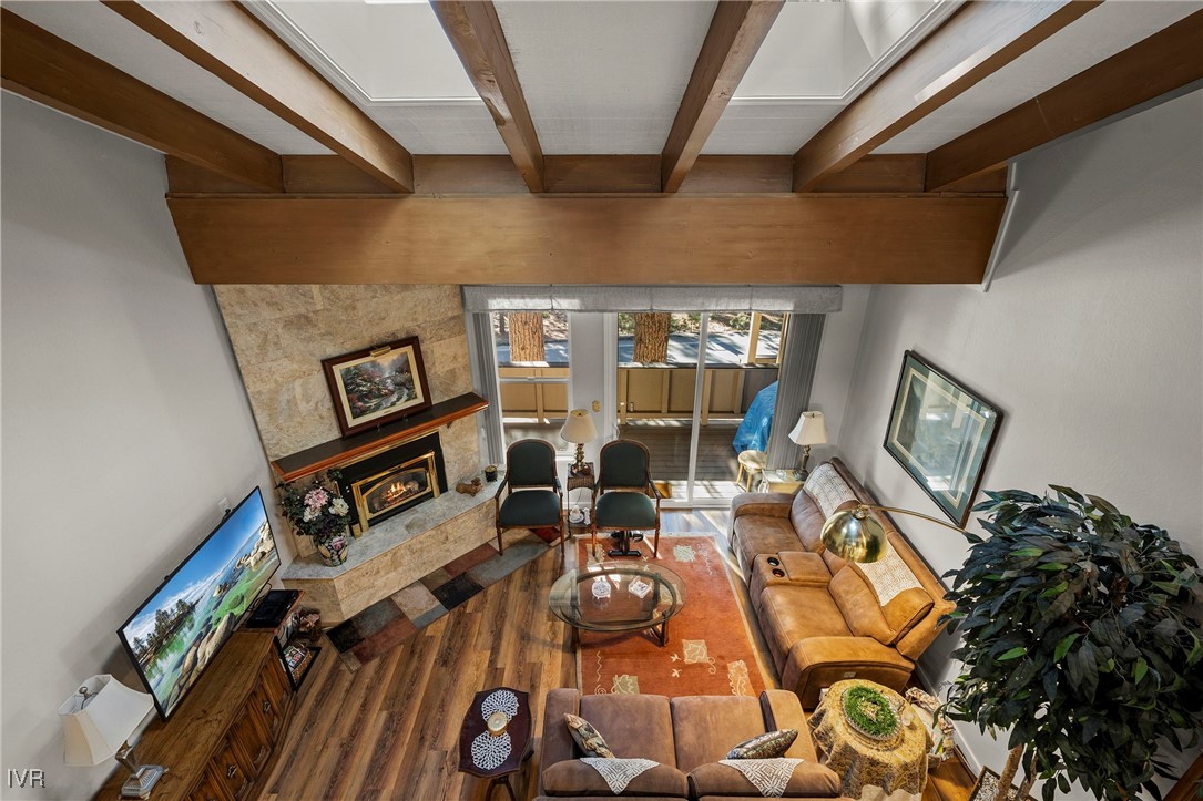 321 Ski Way, Unit 197 Incline Village, NV 89451 - Photo 19 of 25 Living room from loft