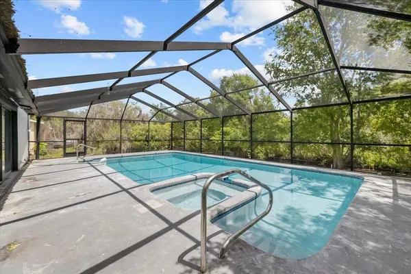 $4,000 | 11218 Creek View Drive, Riverview, FL 33569