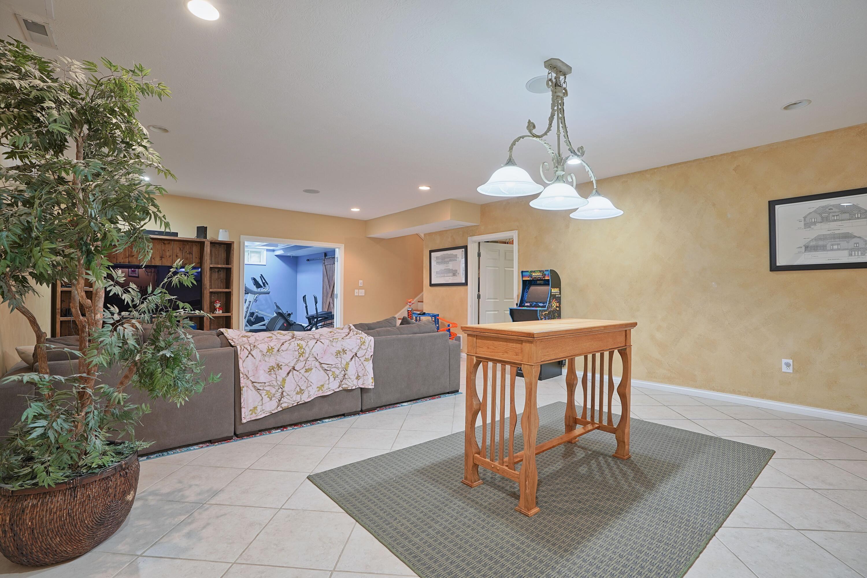392 Darst Road Dayton, OH 45440 - Photo 49 of 83