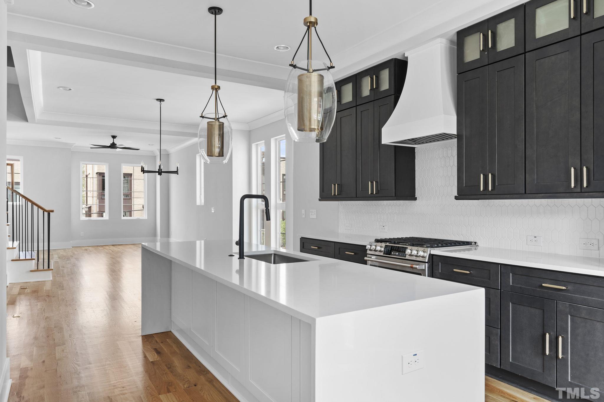 409 West Lenoir Street Raleigh, NC 27601 - Photo 10 of 28 Gallery Image 10