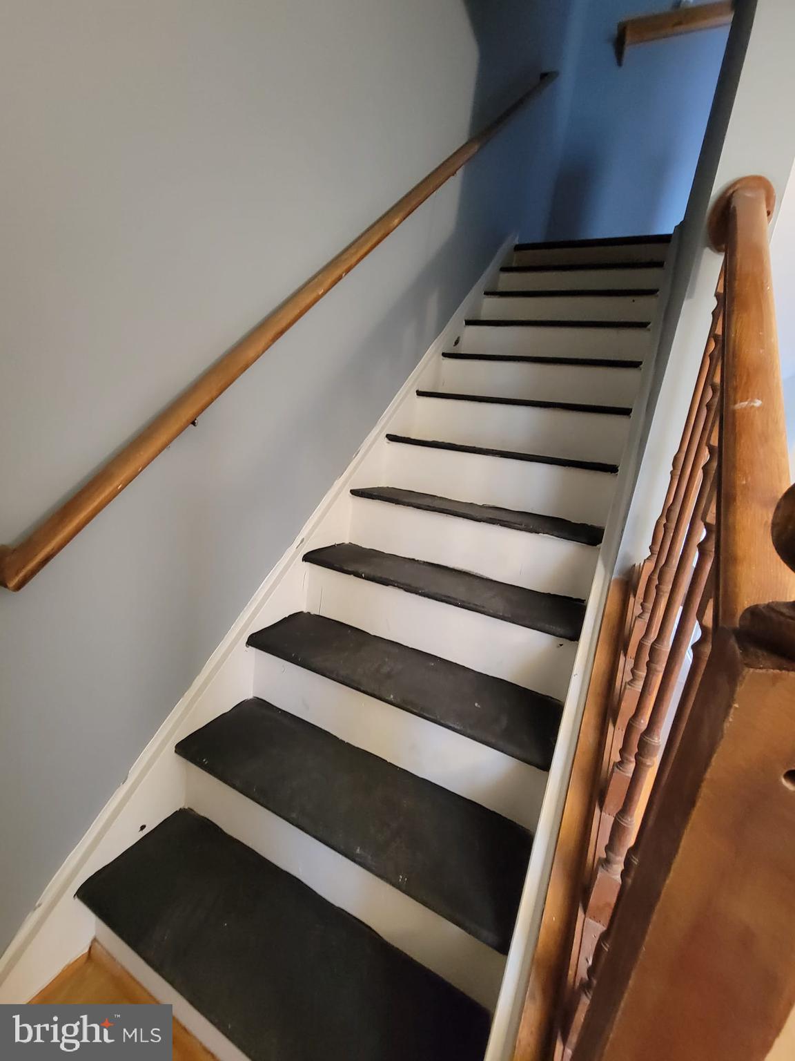 1119 Inner Circle Brooklyn, MD 21225 - Photo 7 of 23 2nd Floor Stairway