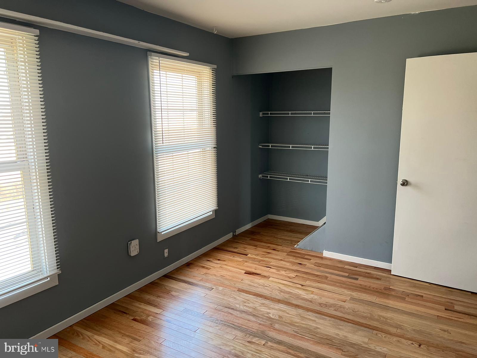 1119 Inner Circle Brooklyn, MD 21225 - Photo 9 of 23 1-Bed room