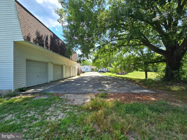 $1,400 | 3736 Massaponax Church Road, Unit WAREHOUSE, Fredericksburg, VA 22408