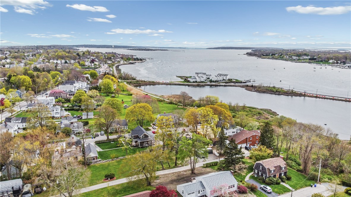 8 Fort Hill Road Bristol, RI 02809 - Photo 41 of 42