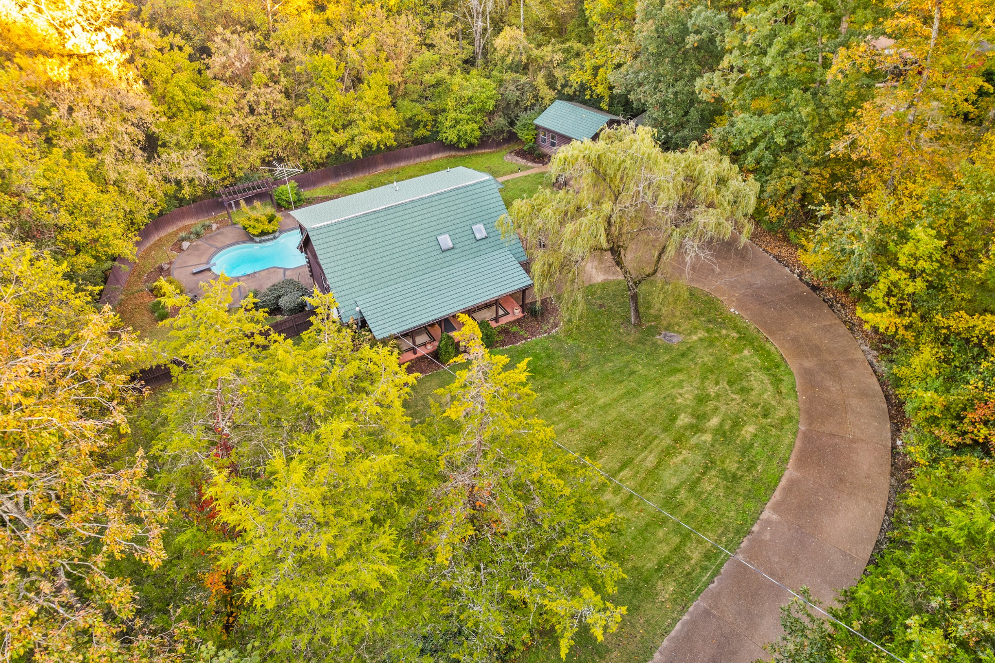 1396 Pleasant Hill Road Nashville, TN 37214 - Photo 2 of 61