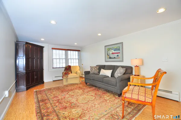 $589,900 | 170 Simsbury Road, Granby, CT 06090