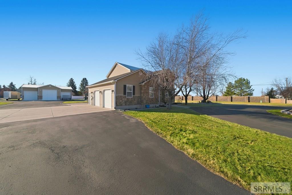 3902 East 154 North Rigby, ID 83442 - Photo 7 of 100