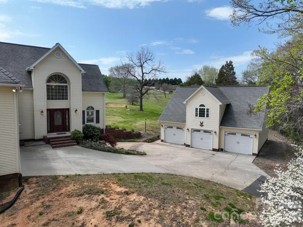 $640,000 | 6665 Dellwood Drive, Kannapolis, NC 28081