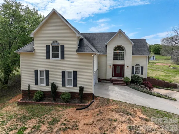 $640,000 | 6665 Dellwood Drive, Kannapolis, NC 28081