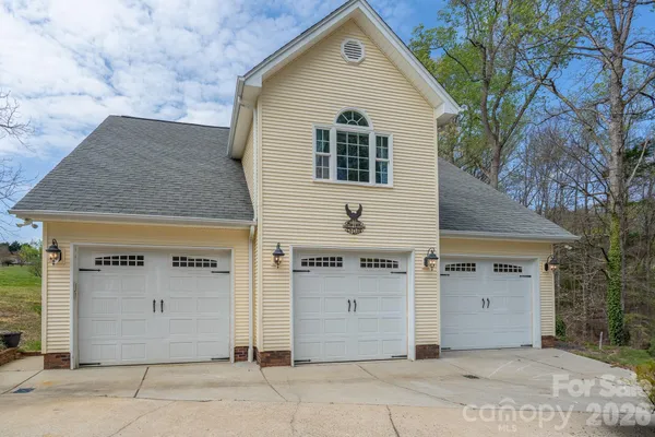 $640,000 | 6665 Dellwood Drive, Kannapolis, NC 28081