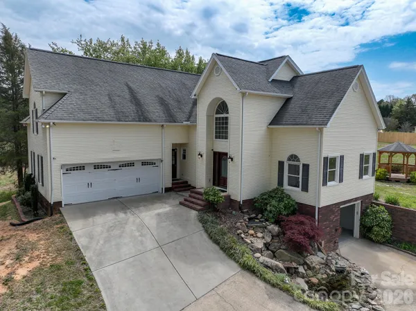 $640,000 | 6665 Dellwood Drive, Kannapolis, NC 28081
