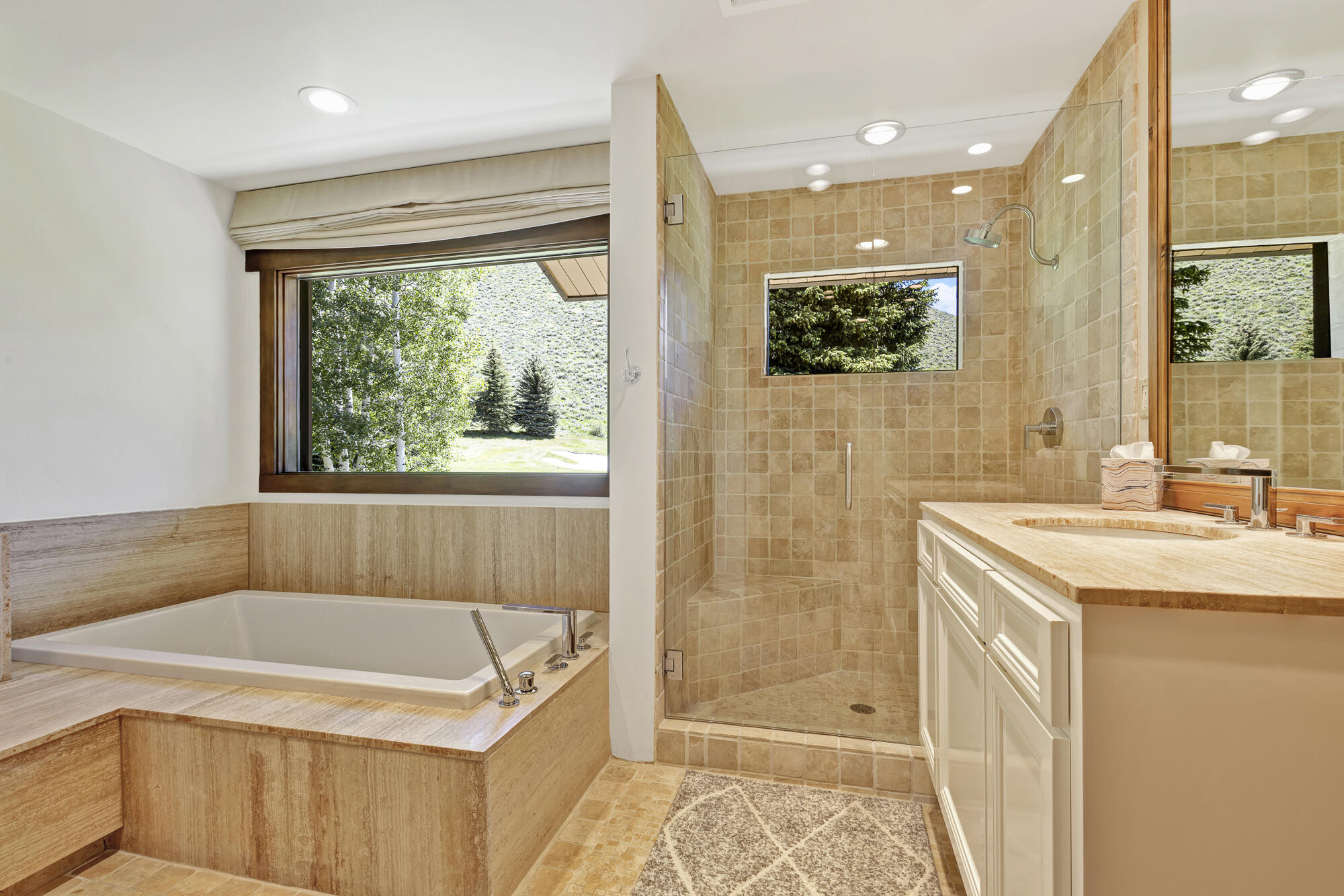 512 Fairway Road Sun Valley, ID 83353 - Photo 18 of 28 Primary Bathroom