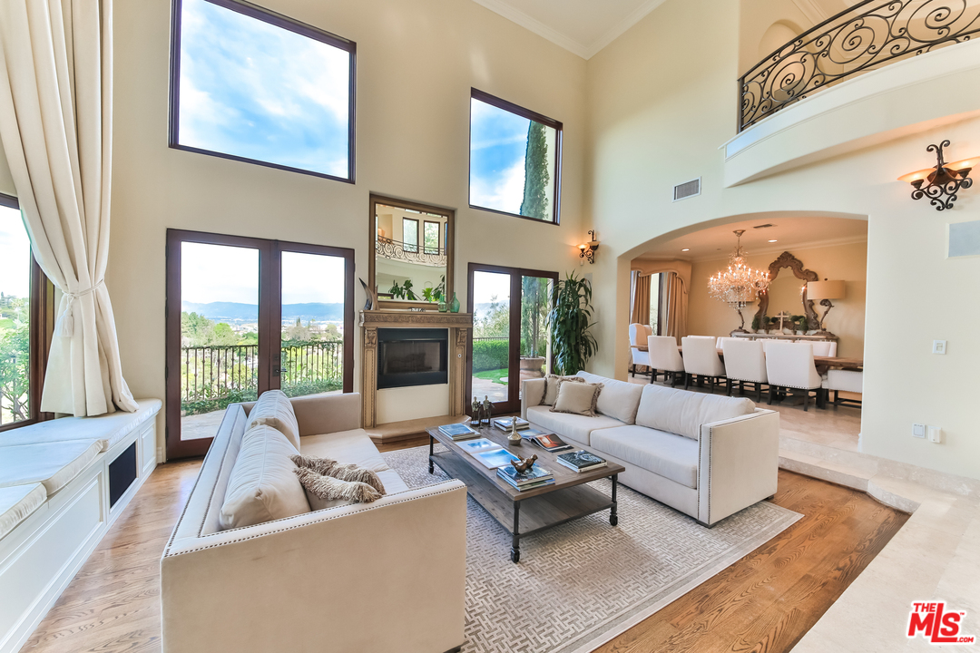 3035 Beckman Road Los Angeles, CA 90068 - Photo 9 of 29 Gallery Image 9