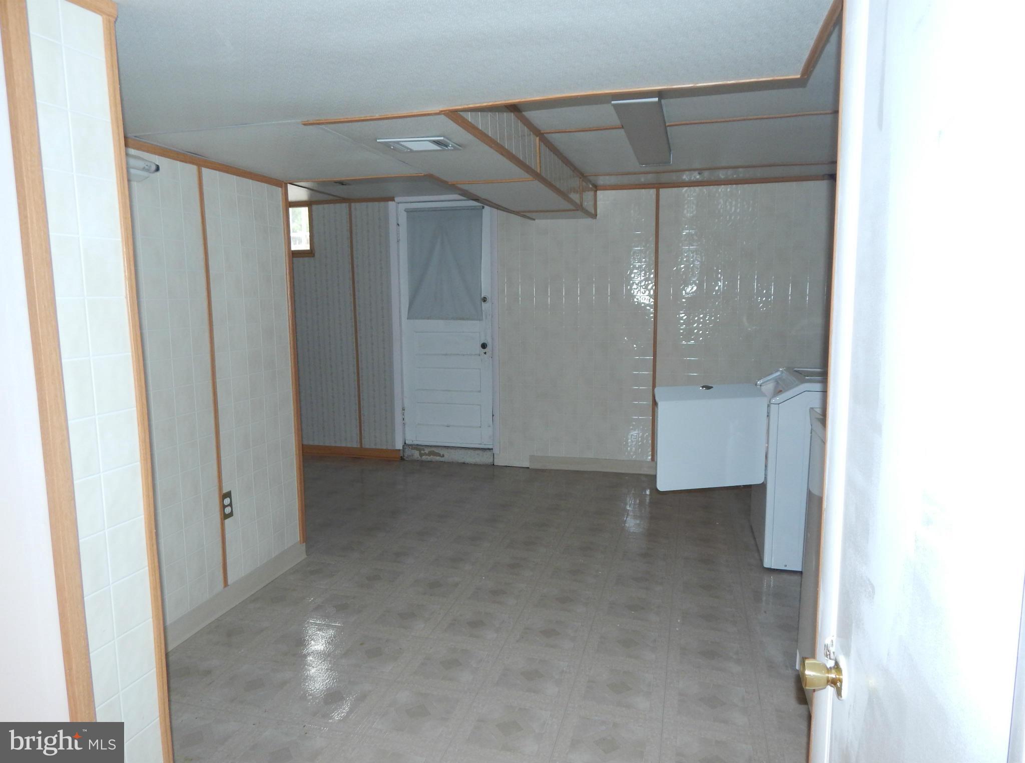 1884 Yakona Road Baltimore, MD 21234 - Photo 14 of 19 a view of a small space