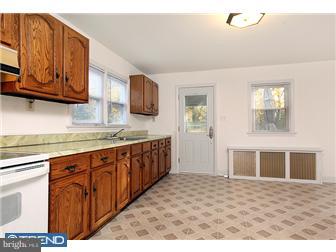 46 Cranbury Road Princeton Junction, NJ 08550 - Photo 7 of 10