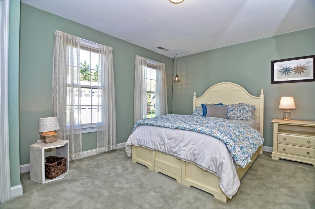 28 Eastmount Road Medfield, MA 02052 - Photo 24 of 29 Gallery Image 24