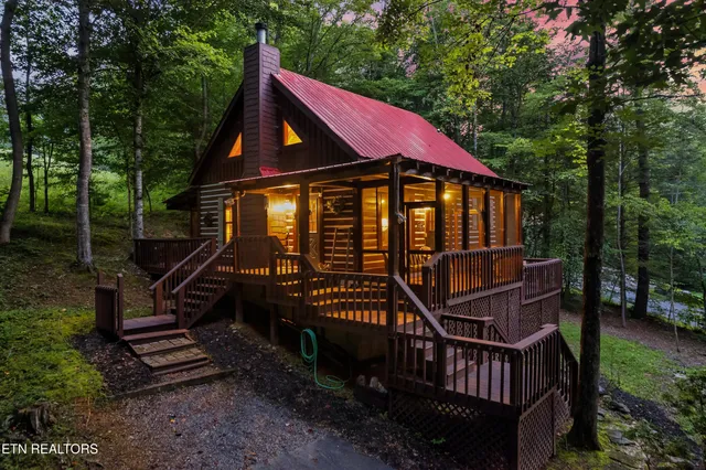 $529,000 | 316 Laurel Road, Townsend, TN 37882