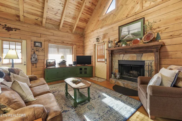 $529,000 | 316 Laurel Road, Townsend, TN 37882