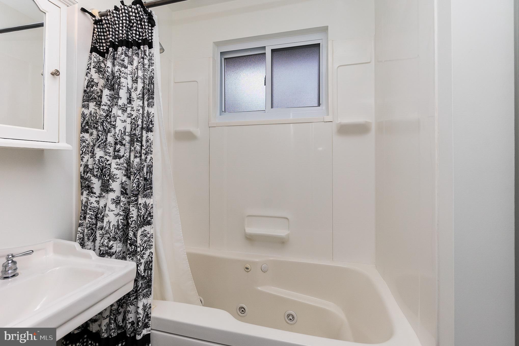 1200 Dulaney Valley Road Baltimore, MD 21286 - Photo 10 of 54