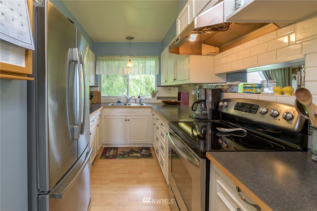 5941 Farm To Market Road Bow, WA 98232 - Photo 8 of 25 Gallery Image 8