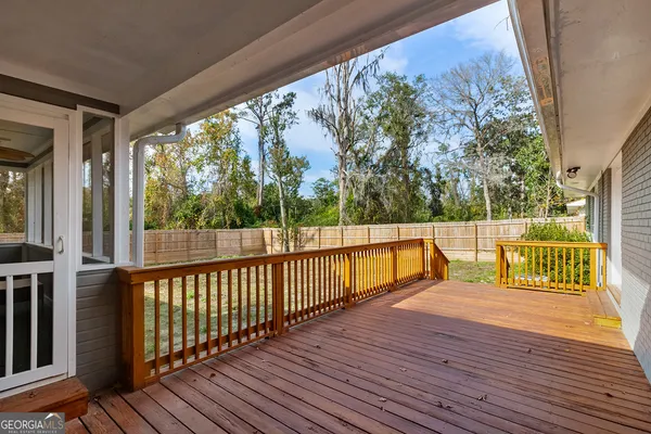 $345,999 | 2110 Park Lane, Valdosta, GA 31602