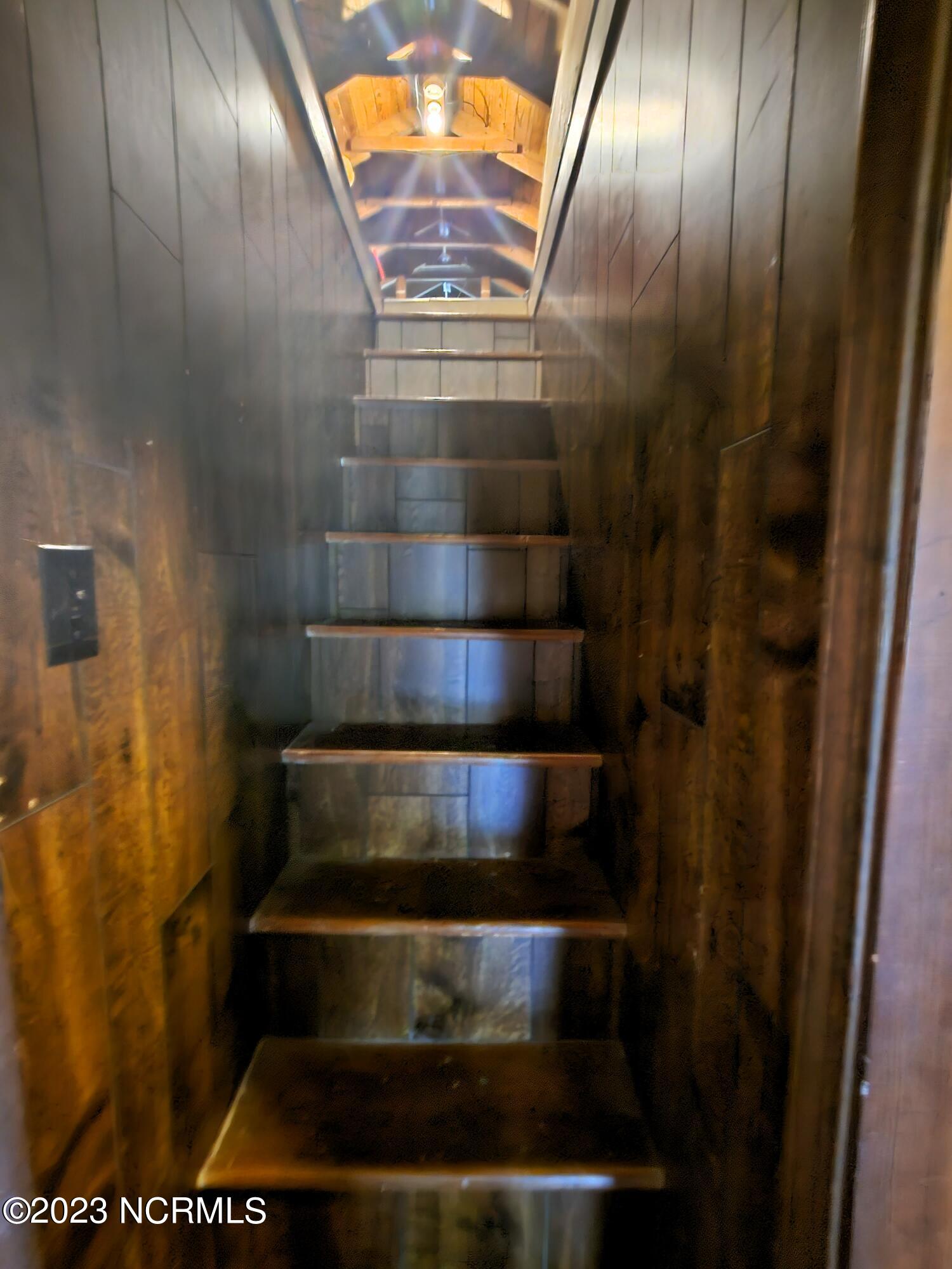 161 Lee Daniels Road Atlantic, NC 28511 - Photo 28 of 32 Steps to attic