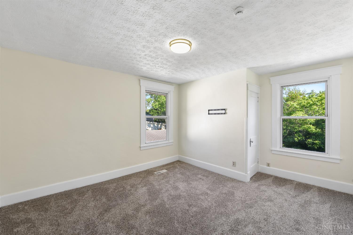 1524 Adams Road Cincinnati, OH 45231 - Photo 44 of 63